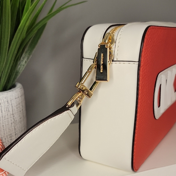 MK Michael Kors Crossbody Bag Camera Bag – Red (Coral) & White - Picture 11 of 16